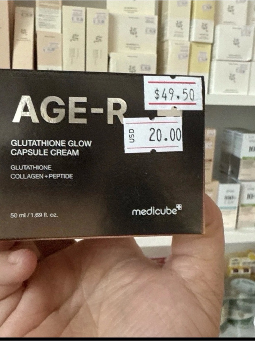 Medicube AGE-R Glutathione Glow Capsule Cream —